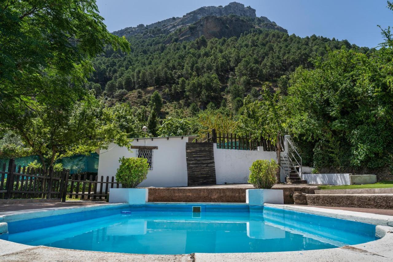 Hospedium Dlj Respira Cazorla Βίλα La Iruela Εξωτερικό φωτογραφία